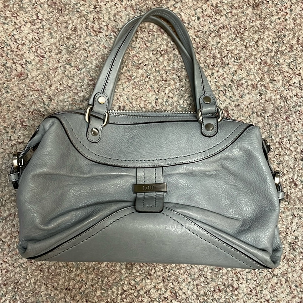 New DUE Italian leather purse